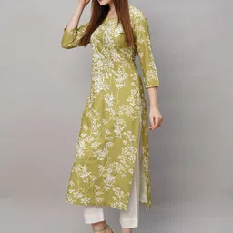 GoSriKi Women Floral Embroidered Chikankari Kurta image 4