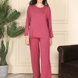 Kanvin Women Printed Round Neck Night Suit-image-22