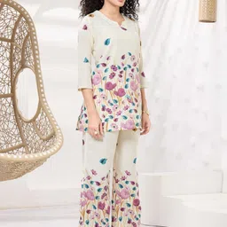 NIGHT FLOSS Women Floral Printed Regular Kurti with Palazzos image 2