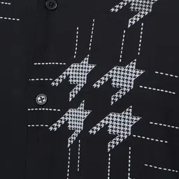 Numero Uno Geometric Printed Cuban Collar Cotton Casual Shirt image 2