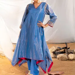 The White Tree Studio Women Ethnic Motifs Embroidered Regular Thread Work Kurta with Trousers-picture-12