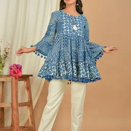 KALPARUN Floral Print Flared Sleeve Ruffled Fit & Flare Dress image 2