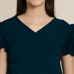Mast & Harbour Pack of 2 Solid V Neck Puff Sleeves Top image 3