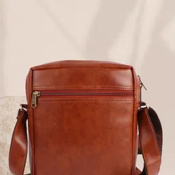 Fashion twist Unisex Textured Messenger Bag image 4