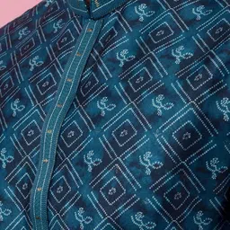 azania Men Bandhani Printed Regular Kurta with Pyjamas image 2