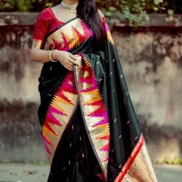 CANIZZARO Woven Design Zari Silk Blend Handloom Banarasi Saree-picture-24