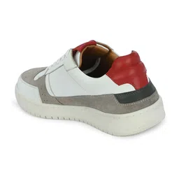 Overdrive Men Colourblocked Leather Sneakers image 4
