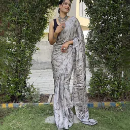 KALINI Floral Printed Jamdani Saree image 3