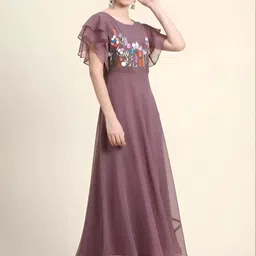 SHYAM SUNDARI Floral Embroidered Flutter Sleeve Maxi Dress image 3