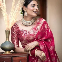 Snofi Creation Women Woven Design Zari Kanjeevaram Saree image 4