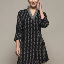 Biba Botanical Printed V-Neck Kurti-picture-33