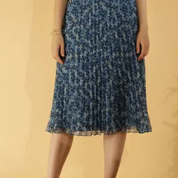 Women Printed Flared Blue Skirt-image-97
