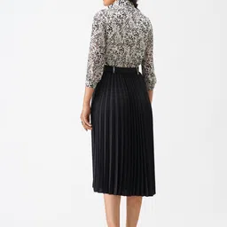 Femvy Women Floral Printed Fit & Flare Dress image 4