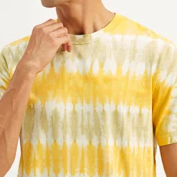 levi's Men's Tie-Dye Crew Neck T-Shirt image 4