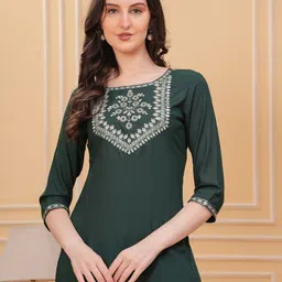 KIRNYA Women Embroidered Longline Top image 4