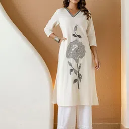Cora Women Floral Embroidered Daily Cotton Straight Kurta-picture-40