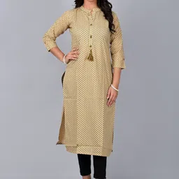 Fashion Petals Women Floral Printed Thread Work Floral Kurta-image-75