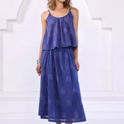 Zenava by Myntra Women Bandhej Printed Cotton Round Neck Top With Skirt Co-Ords-image-0