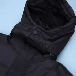 V-Mart Boys Camouflage Colourblocked Lightweight Puffer Jacket image 3