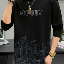 StyleCast x Revolte Men Printed T-shirt image 4