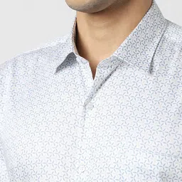 Peter England Men Printed Formal Shirt image 2