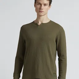 Pepe Jeans Men Solid Round Neck Cotton Slim Fit T-shirt-picture-26