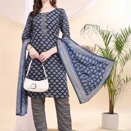 DIVASTRI Women Printed Kurta Set With Trousers & Dupatta-picture-40