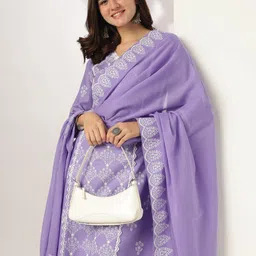 Janasya Women Floral Printed Cotton A-Line Kurta with Trousers & Dupatta image 2