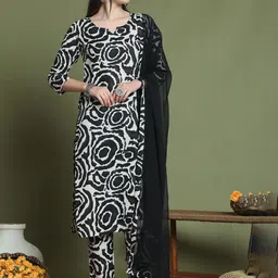 Merira Women Floral Printed Regular Kurti with Trousers & With Dupatta-image-7