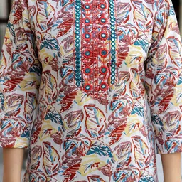 Pjyot by surhi Women Floral Embroidered Thread Work Kurta image 4