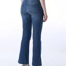 ONLY Women Flared High-Rise Light Fade Stretchable Jeans image 3