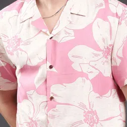 Voroxy Men Relaxed Floral Printed Casual Shirt image 2