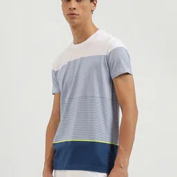 United Colors of Benetton Men Colourblocked Pure Cotton Pockets T-shirt image 3
