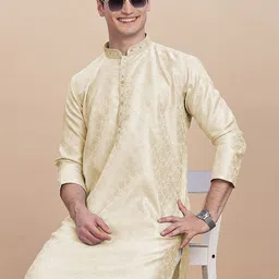 Anouk Men Thread Work Kurta image 3