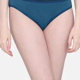 Wacoal Pack of 3 Low Rise Bikini Briefs PI03G03-C6 image 2