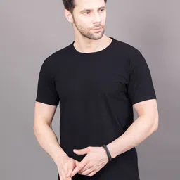 GRACIT Men Solid Regular Sleeves Round Neck T-shirt image 2