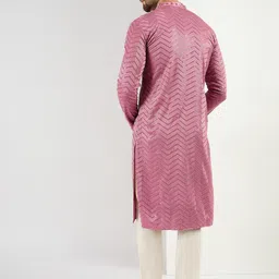 House of Pataudi Men Chevron Embroidered Kurta with Trousers image 3