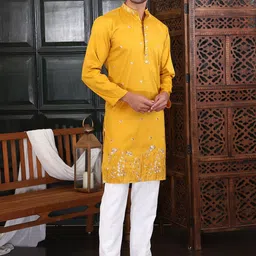 MANQ Men Ethnic Motifs Embroidered Regular Thread Work Kurta with Pyjamas image 2