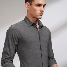 HIGHLANDER Men Dobby Textured Shirt image 2