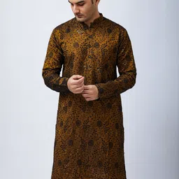 Aesthelia Men Ethnic Motifs Embroidered Regular Sequinned Kurta with Pyjamas image 4
