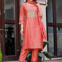 G4Girl Women Floral Embroidered Regular Chanderi Silk Kurta with Trousers & With Dupatta image 5