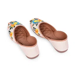 Shoestail Women Mojaris with Bows Flats image 5