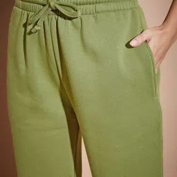 SASSAFRAS Premium Round-Neck Fleece Oversized Sweatshirt & Joggers image 3