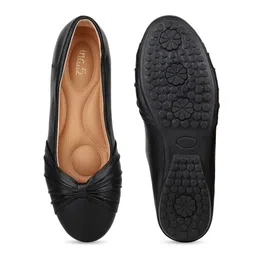 Inc 5 Women Slip-On Sneakers image 5