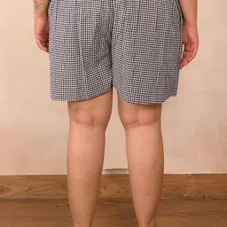 Indietoga Plus Size Checked Pure Cotton High Rise Knee Length Skorts image 4