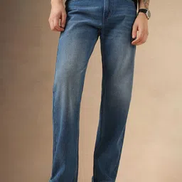 Dennis Lingo Men Relaxed Fit Low Distress Heavy Fade Jeans image 1