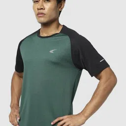 Performax Short Sleeves Round Neck Colourblocked T-shirt-image-24