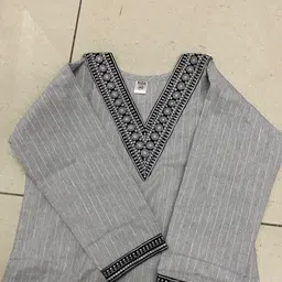 classystreet Women Embroidered, Striped Cotton Blend Straight Kurta image 5