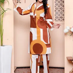 NAVYAAZRI Women Printed Regular Pure Cotton Kurta with Trousers image 4