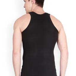 Sporto by Macho Men Pack Of 2 Cotton Solid Undershirt Innerwear Vests image 3